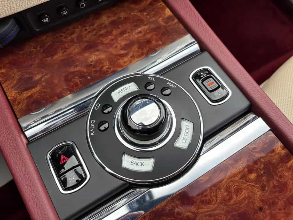 Rolls-Royce Ghost Family +Executive-Aussattung 05/2011-photo-22