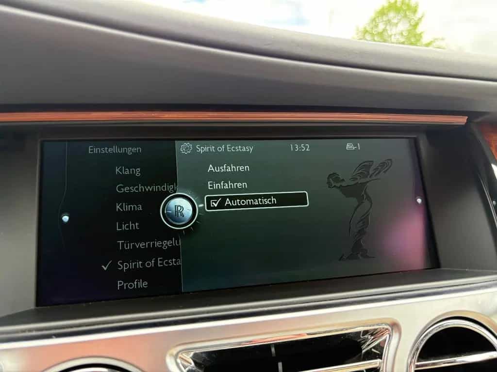 Rolls-Royce Ghost Family +Executive-Aussattung 05/2011-photo-24