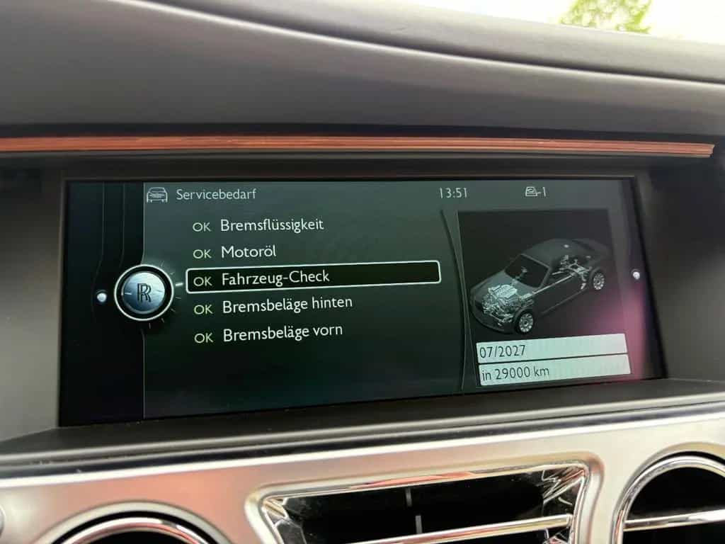Rolls-Royce Ghost Family +Executive-Aussattung 05/2011-photo-25