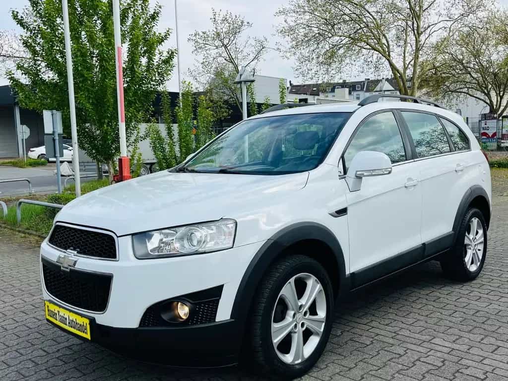 Chevrolet Captiva 2.4 LT 2WD 03/2012-photo-1