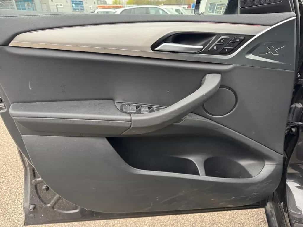 BMW X3 M40d +LASER+PANO+HUD+ACC+DAB+KEYLESS+HIFI+AHK 04/2023-photo-13