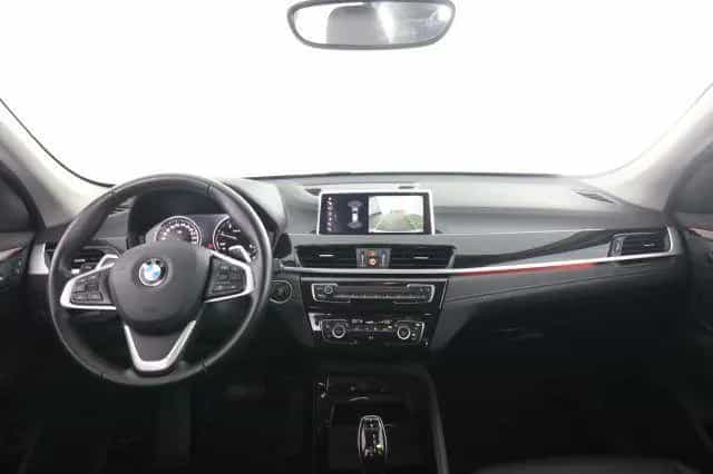 BMW X1 X1 xDrive18d xLine Plus 08/2021-photo-3