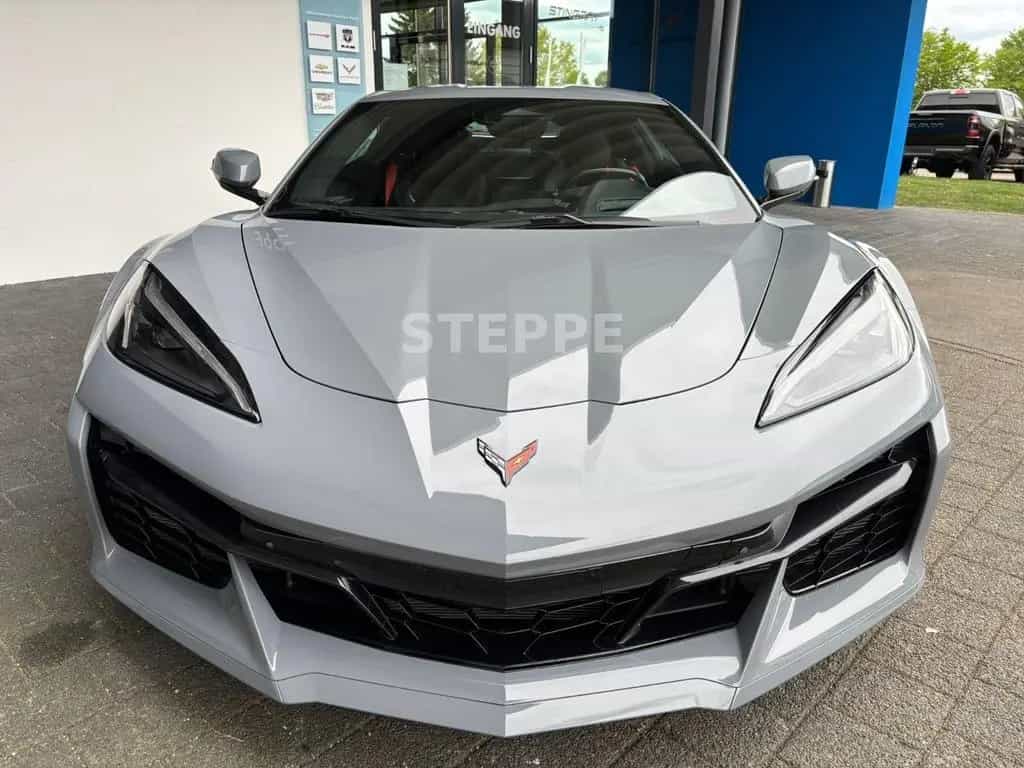 Corvette Z06 5,5 V8 Coupe Europamodell 3LZ 08/2025-photo-1