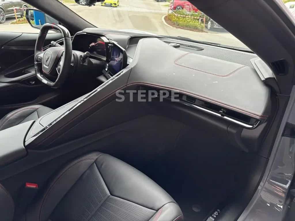 Corvette Z06 5,5 V8 Coupe Europamodell 3LZ 08/2025-photo-7