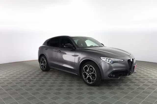 Alfa Romeo Stelvio ALFA ROMEO Stelvio Stelvio 2.2 Turbodiesel 210 C 03/2023-photo-1