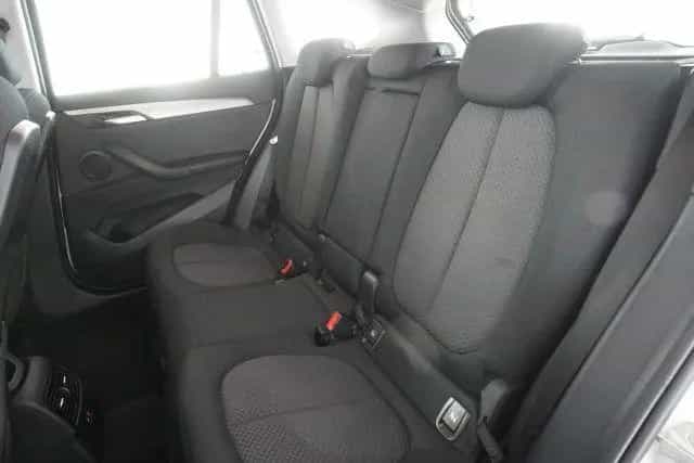 BMW X1 X1 sDrive18d Advantage 04/2019-photo-2