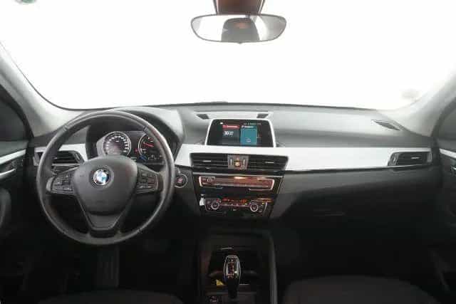BMW X1 X1 sDrive18d Advantage 04/2019-photo-3