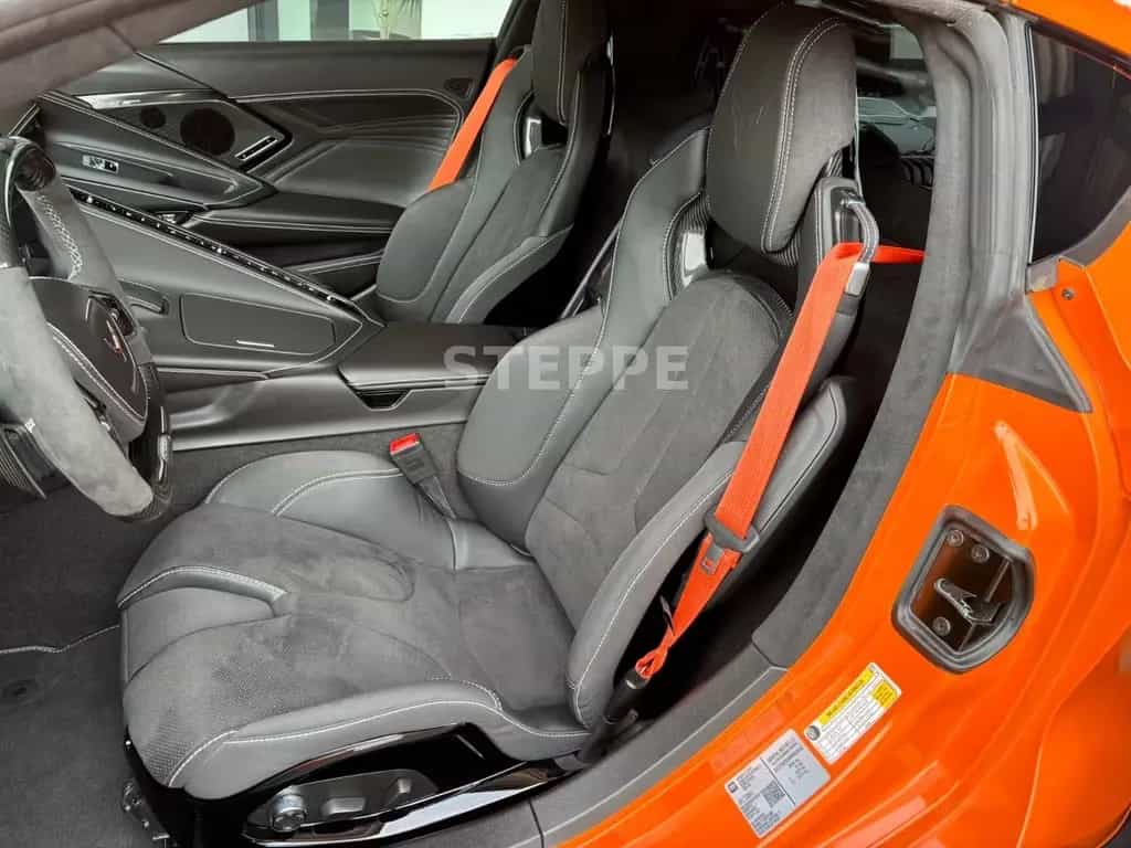 Corvette Z06 5,5 V8 Coupe Europamodell 3LZ 08/2025-photo-6
