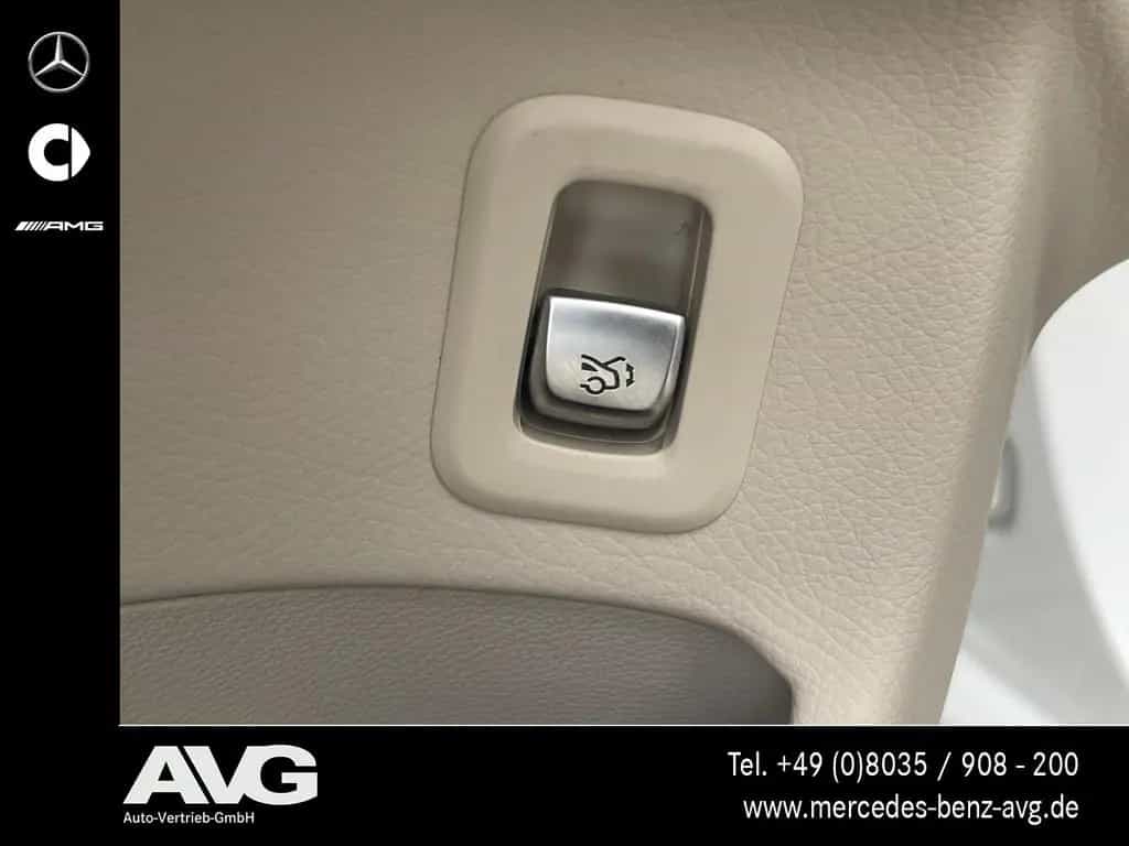Mercedes-Benz GLC 200 4M Pano MBUX Standhe. DISTRONIC LED 360° 01/2020-photo-24