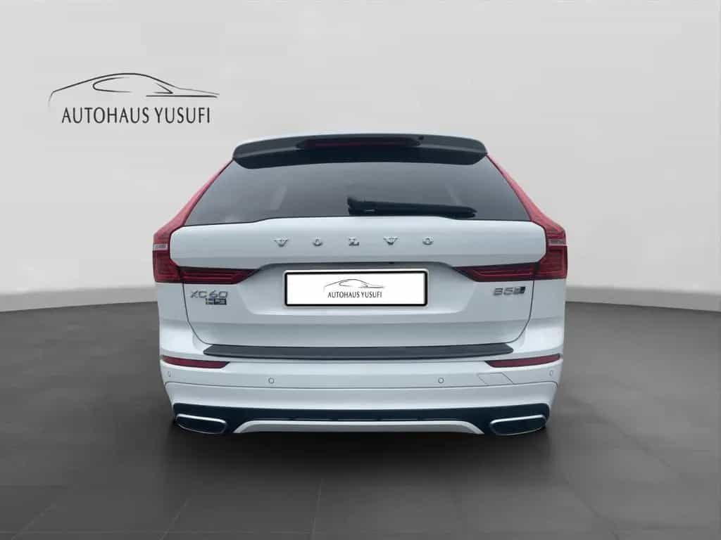 Volvo XC60 B5 D AWD R Design/Panora/AHK/Memory/Head-Up 12/2019-photo-5