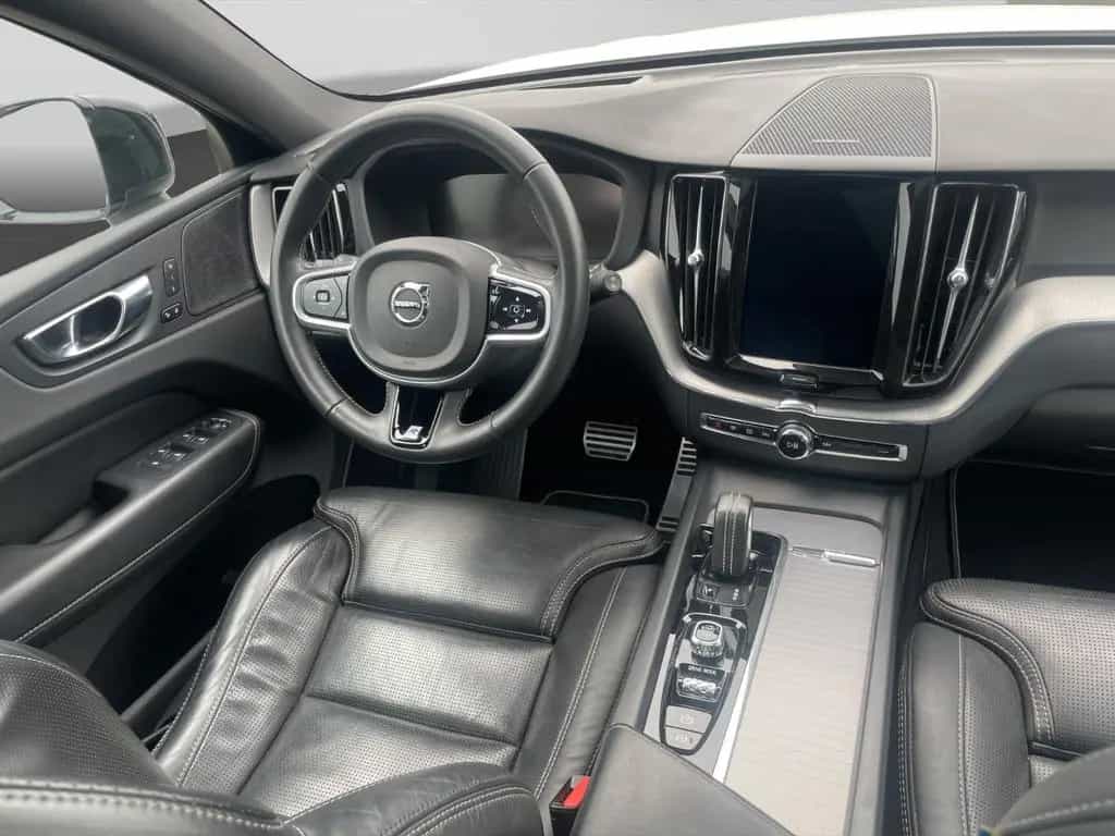 Volvo XC60 B5 D AWD R Design/Panora/AHK/Memory/Head-Up 12/2019-photo-9
