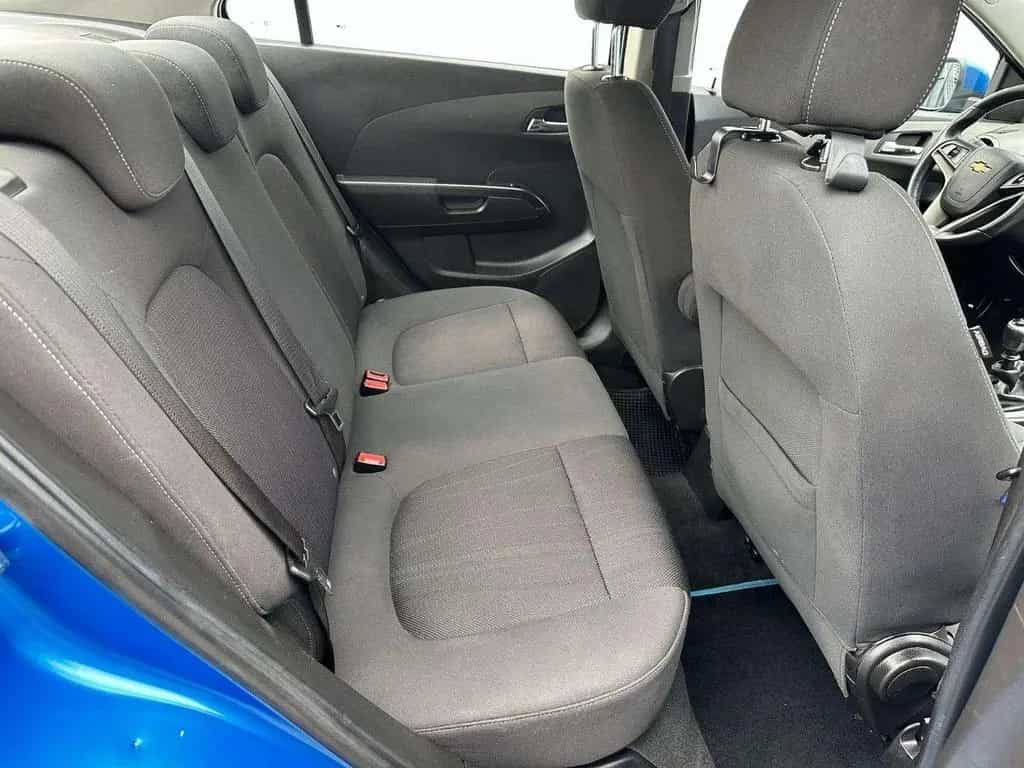 Chevrolet Aveo Lim. LT+ Stufenheck 1,4 Benzin Klima Shzg P 09/2011-photo-10