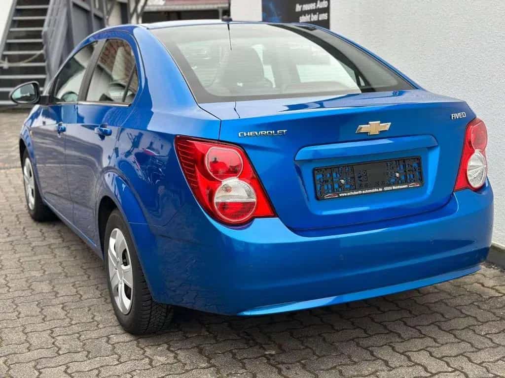 Chevrolet Aveo Lim. LT+ Stufenheck 1,4 Benzin Klima Shzg P 09/2011-photo-20