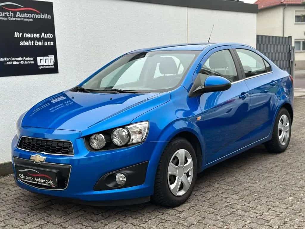 Chevrolet Aveo Lim. LT+ Stufenheck 1,4 Benzin Klima Shzg P 09/2011-photo-25