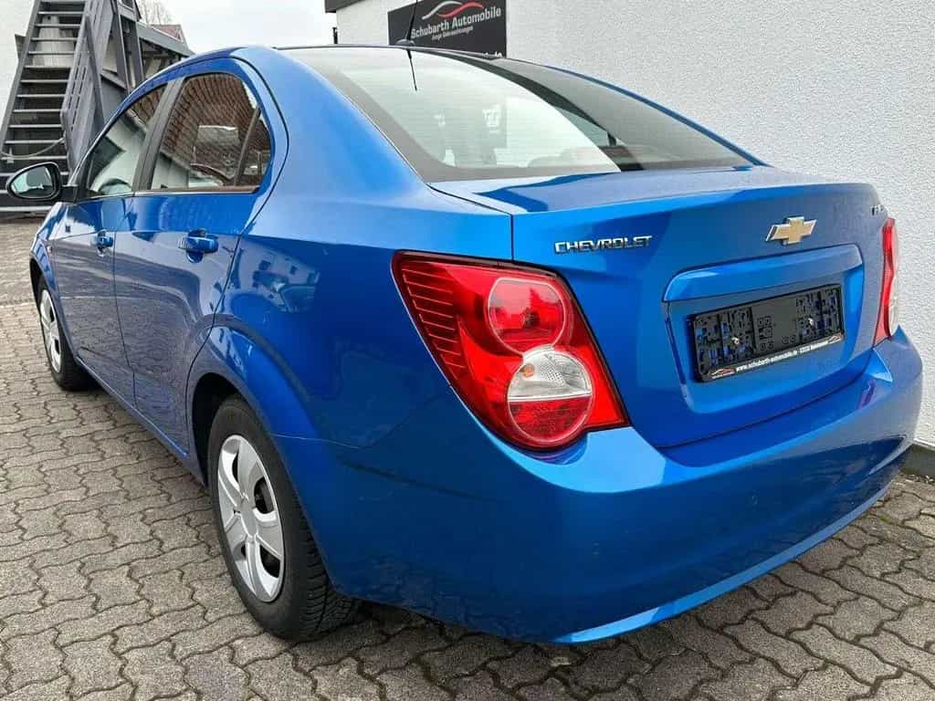 Chevrolet Aveo Lim. LT+ Stufenheck 1,4 Benzin Klima Shzg P 09/2011-photo-27