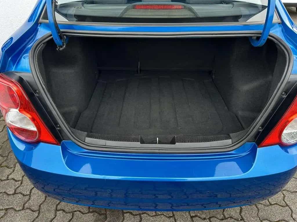 Chevrolet Aveo Lim. LT+ Stufenheck 1,4 Benzin Klima Shzg P 09/2011-photo-29