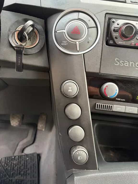 Ssangyong Kyron 2.0 diesel XDI premium 4x4 12/2005-photo-14