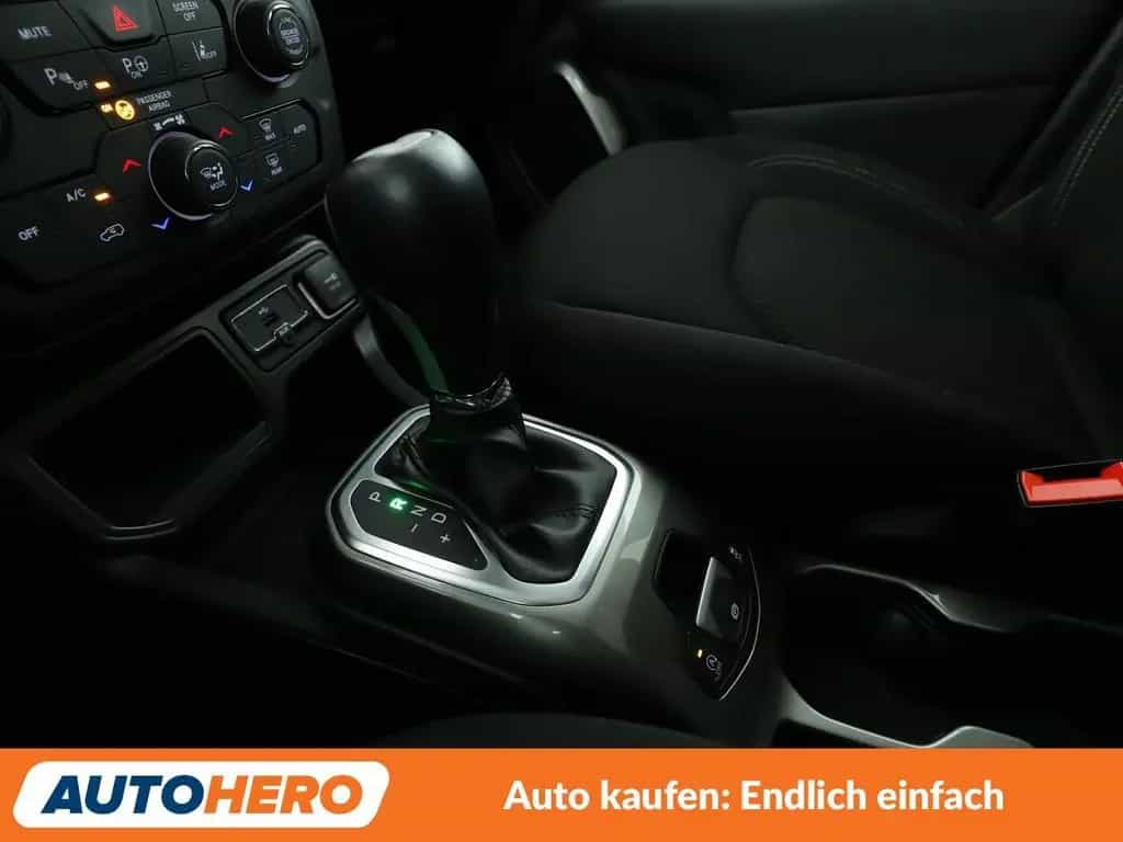 Jeep Renegade 1.4 M-Air Limited FWD Aut*NAVI*ACC*CAM* 07/2018-photo-24