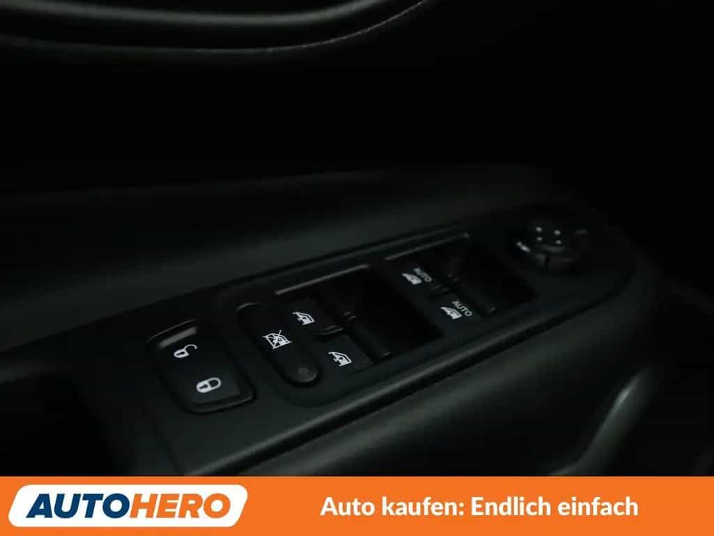 Jeep Renegade 1.4 M-Air Limited FWD Aut*NAVI*ACC*CAM* 07/2018-photo-25