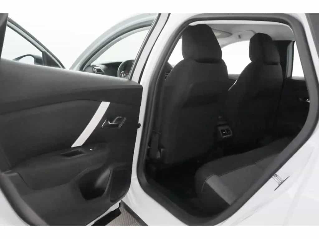 Citroën C4 X 1.2PureTech 100 YOU+LED+CARPLAY+PDC+TEMPO 05/2024-photo-17