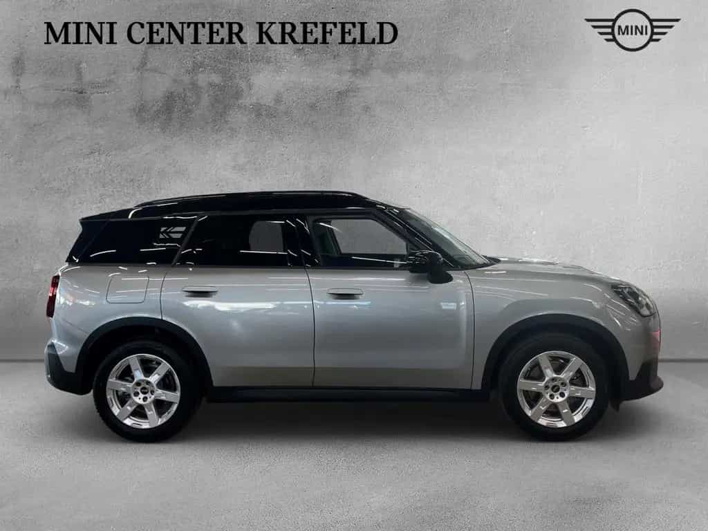 MINI Countryman C (Cooper) Countryman C Classic Trim 18''NAVI HuD PANORAMA 12/2024-photo-3
