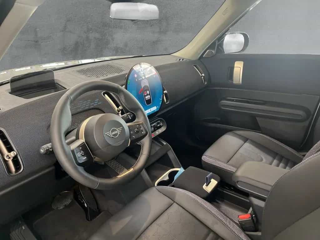 MINI Countryman C (Cooper) Countryman C Classic Trim 18''NAVI HuD PANORAMA 12/2024-photo-8
