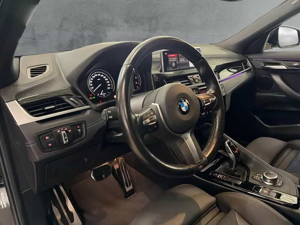 BMW X2 sDrive 18d Sportpaket Navi Soundsystem LED AC 09/2021-photo-8