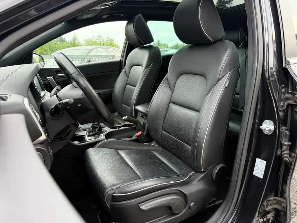 Kia Sportage GT-Line *Panorama*Leder Rkam Unfallfrei 11/2017-photo-3