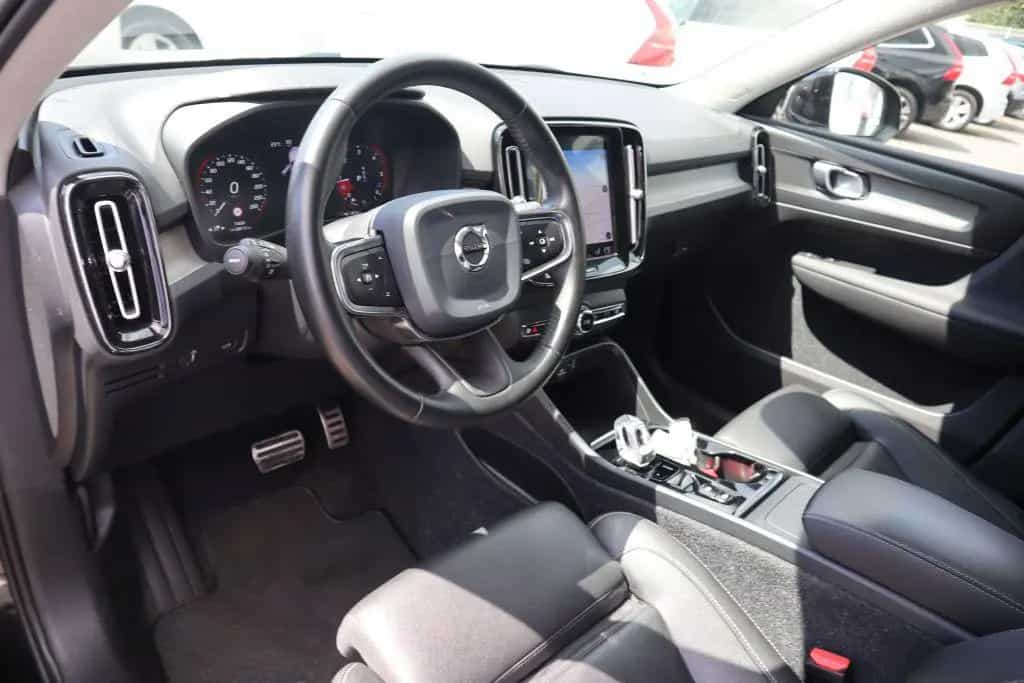 Volvo XC40 D4 AWD Geartronic Inscription|NAVI|BLIS|R-C 05/2020-photo-18