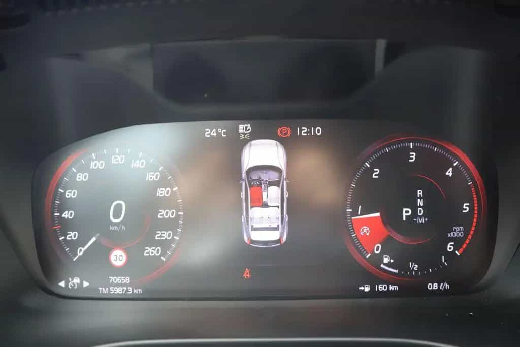 Volvo XC40 D4 AWD Geartronic Inscription|NAVI|BLIS|R-C 05/2020-photo-19