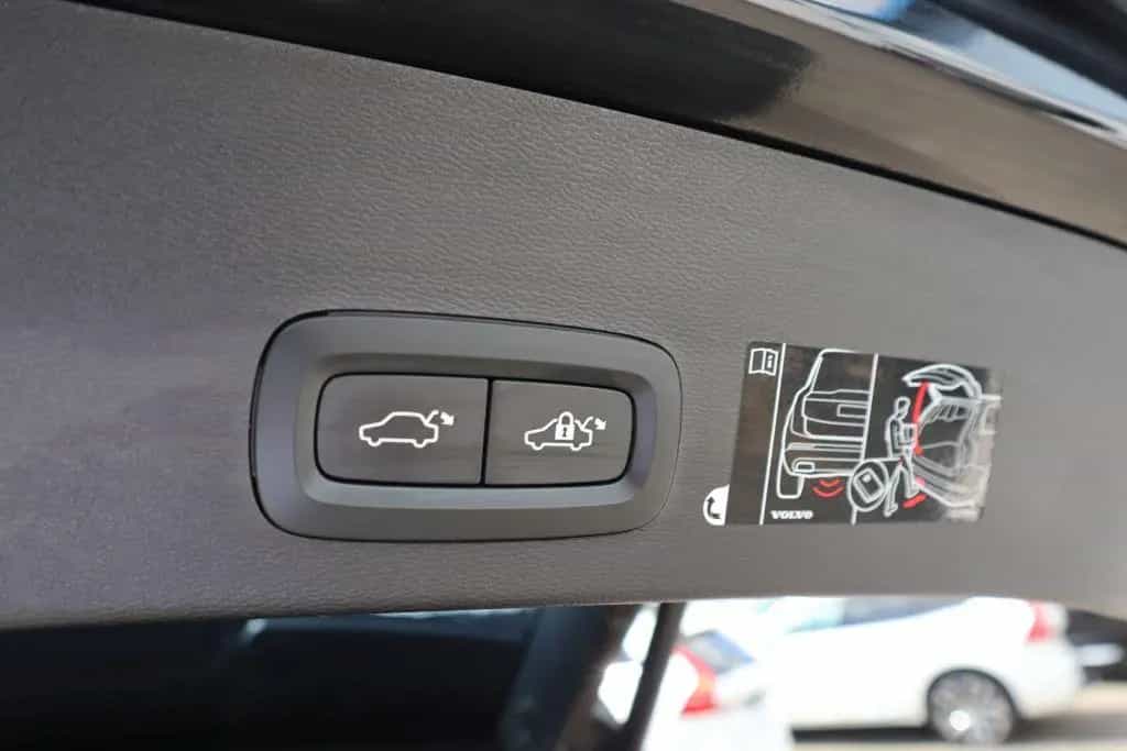 Volvo XC40 D4 AWD Geartronic Inscription|NAVI|BLIS|R-C 05/2020-photo-26