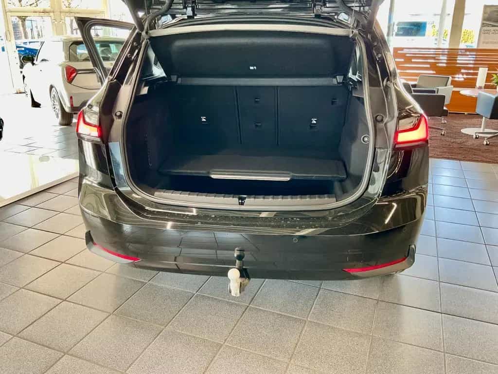 BMW 218 Active Tourer 218i Activ AHK Adaptiv Scheinwerfer Parkassist 06/2024-photo-19