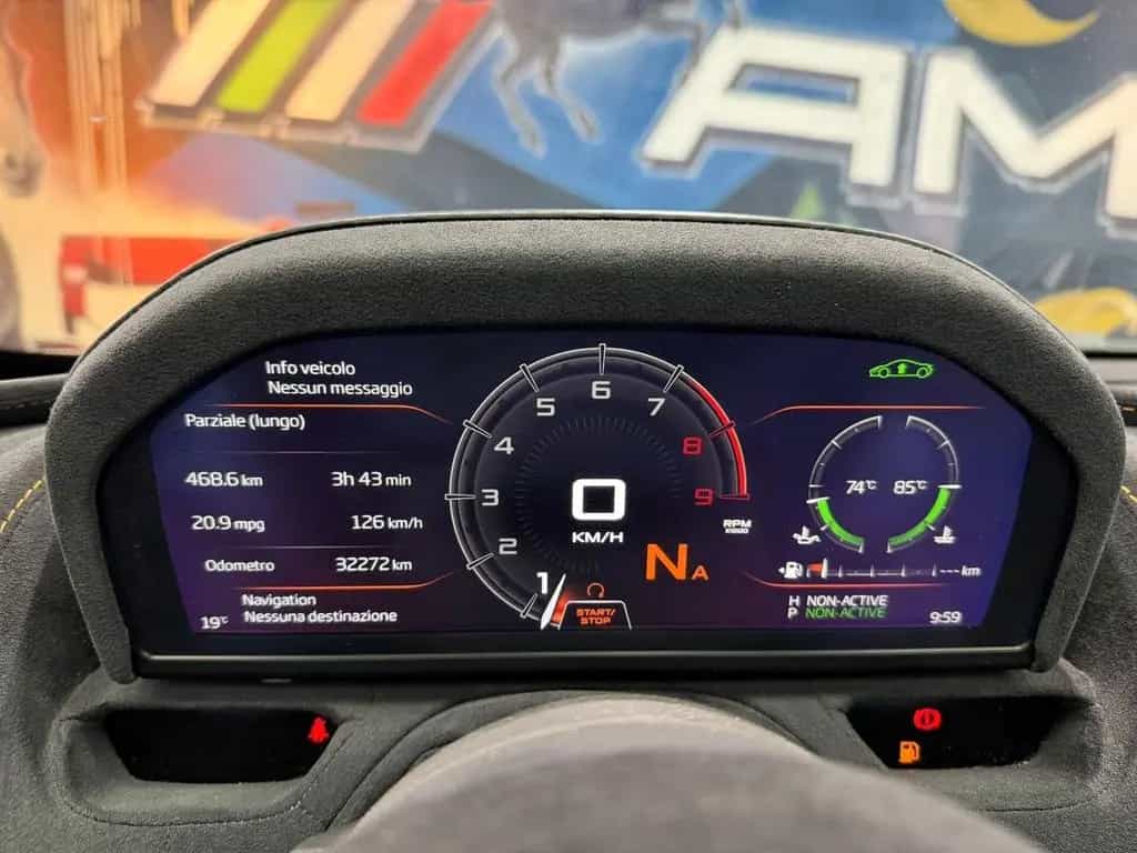 McLaren 765LT Mclaren 765LT (765) 01/2022-photo-11