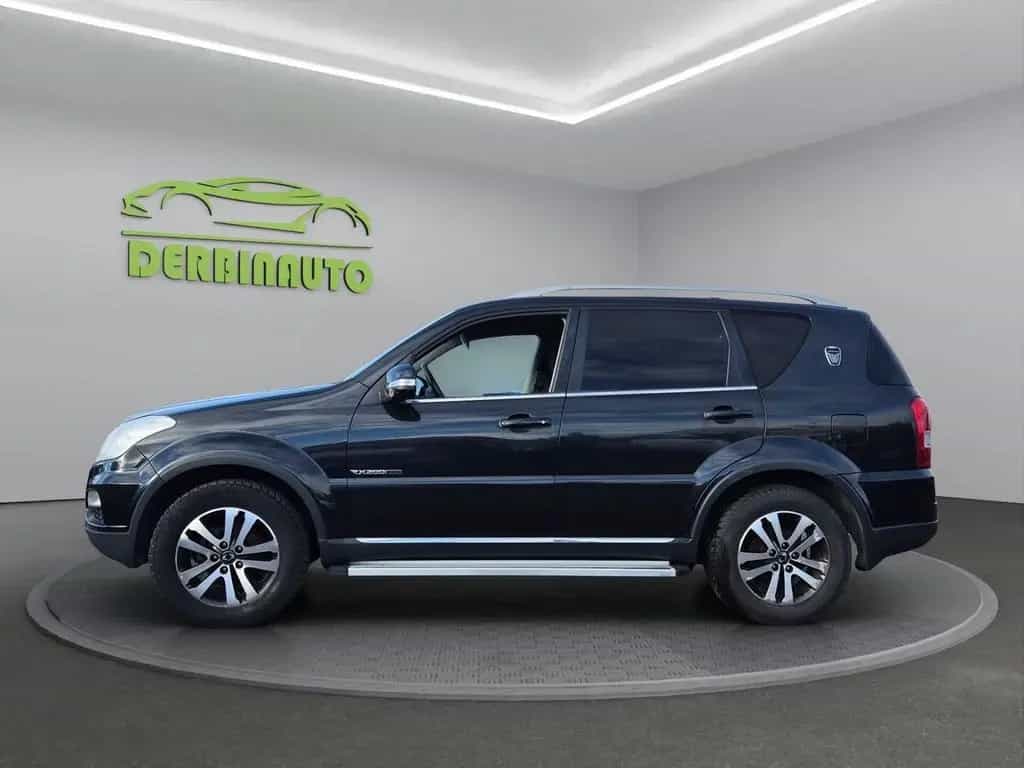 Ssangyong Rexton W 2.0 Xdi 4WD A/T Top 07/2015-photo-1