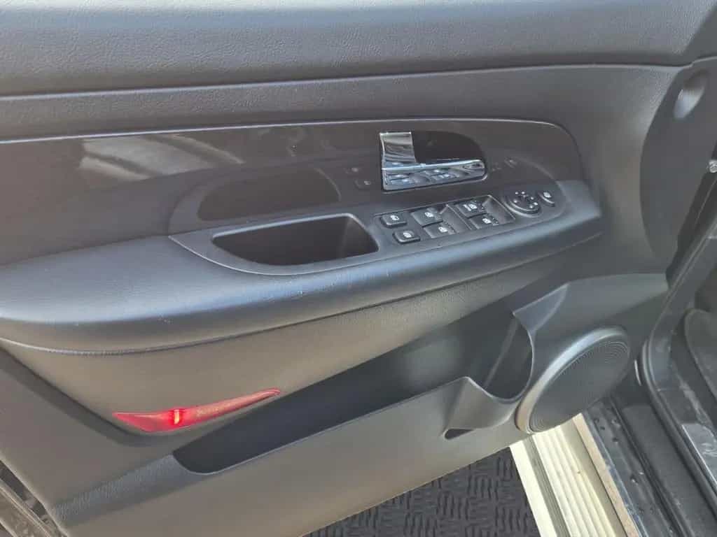 Ssangyong Rexton W 2.0 Xdi 4WD A/T Top 07/2015-photo-12