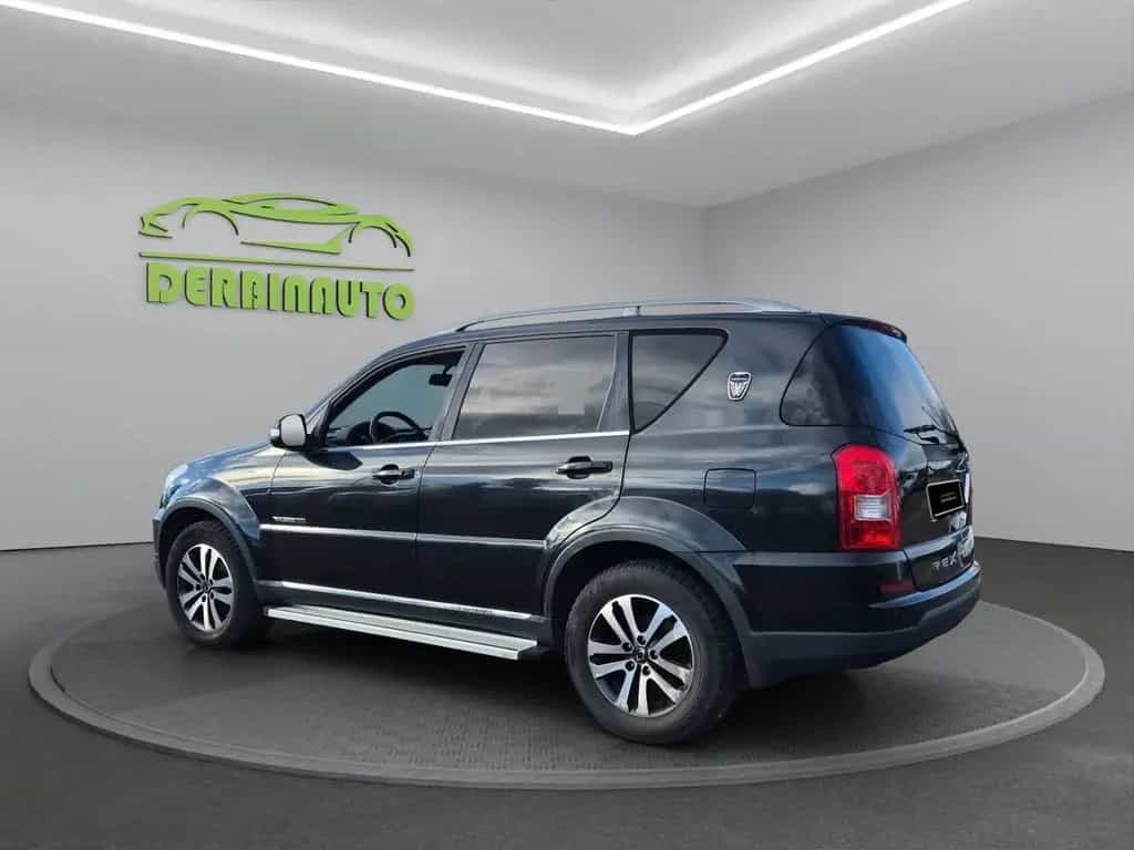 Ssangyong Rexton W 2.0 Xdi 4WD A/T Top 07/2015-photo-3