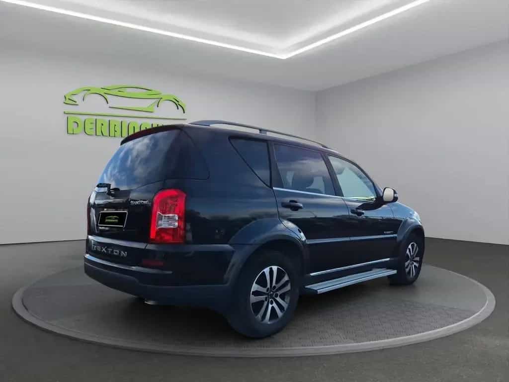 Ssangyong Rexton W 2.0 Xdi 4WD A/T Top 07/2015-photo-5