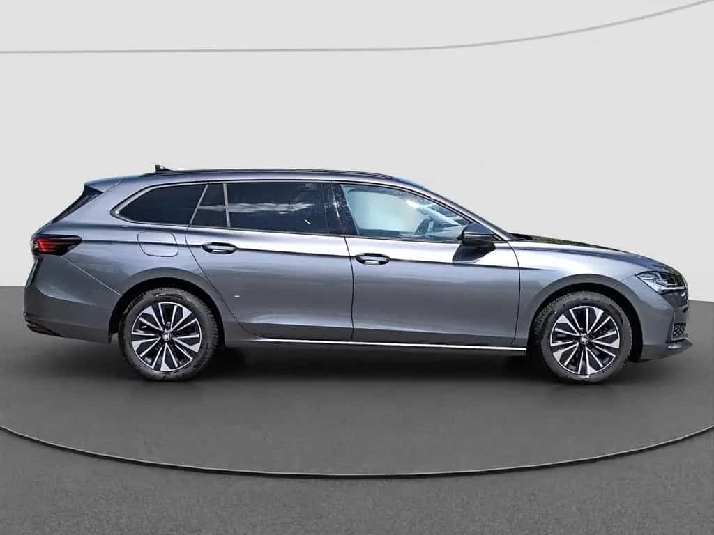 Skoda Superb Combi 2.0 TSI DSG 2.0 TSI 150 kW Selectio 06/2025-photo-10