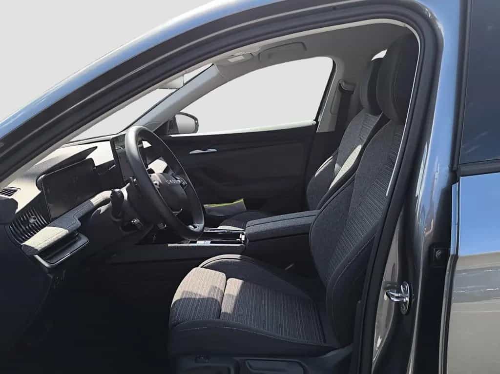 Skoda Superb Combi 2.0 TSI DSG 2.0 TSI 150 kW Selectio 06/2025-photo-12