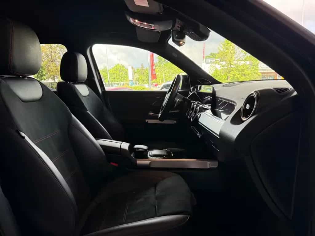 Mercedes-Benz GLB-Class d DCT AMG Line LED/R-Cam/Night P./CarPlay 07/2021-photo-14