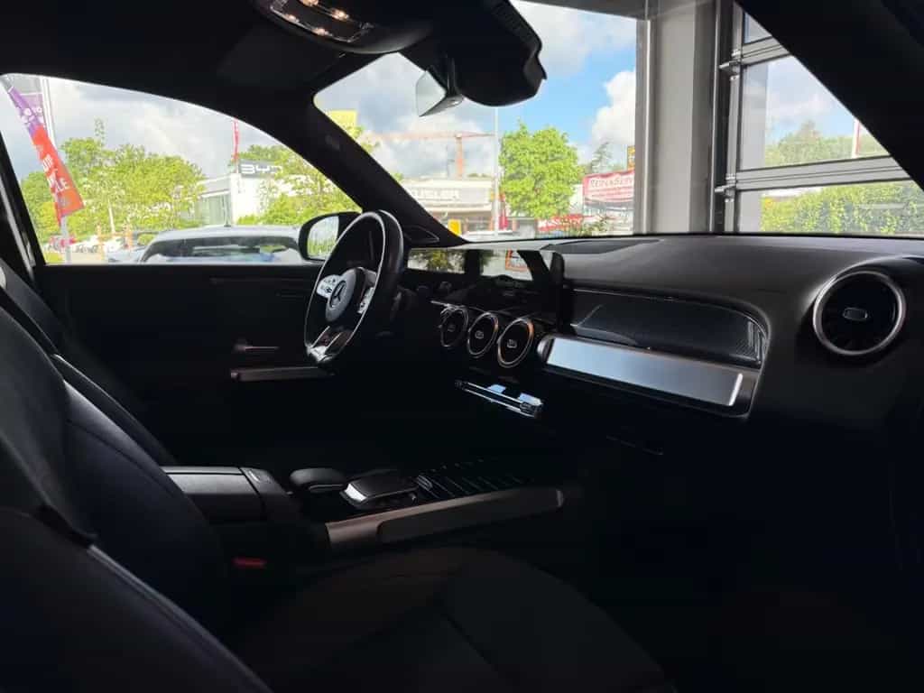 Mercedes-Benz GLB-Class d DCT AMG Line LED/R-Cam/Night P./CarPlay 07/2021-photo-15