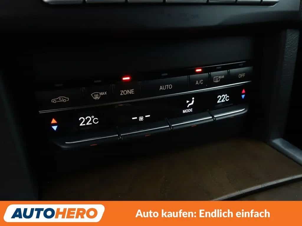 Mercedes-Benz E 200 CGI T BlueEfficiency Avantgarde Aut.*NAV* 01/2016-photo-22