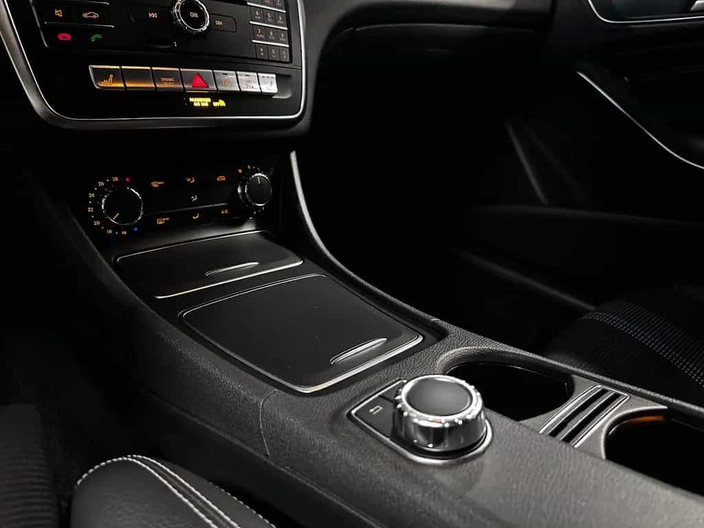 Mercedes-Benz CLA 250 Shooting Brake *1.Hd.+SHgpfl.+ LED+ Navi 03/2017-photo-16