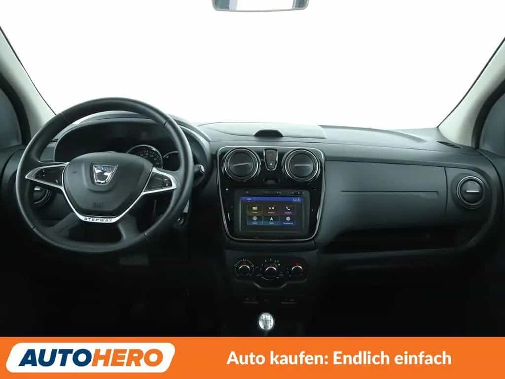 Dacia Lodgy 1.3 TCe Stepway *NAVI*PDC*TEMPO*SHZ*KLIMA* 07/2019-photo-11