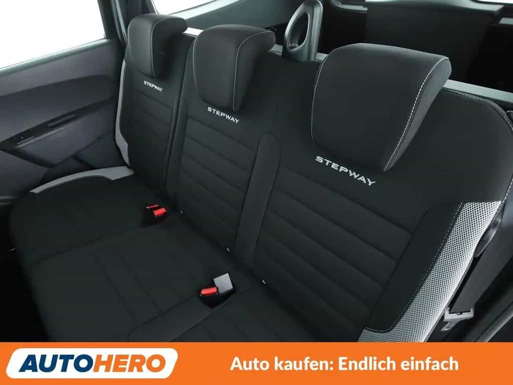 Dacia Lodgy 1.3 TCe Stepway *NAVI*PDC*TEMPO*SHZ*KLIMA* 07/2019-photo-13