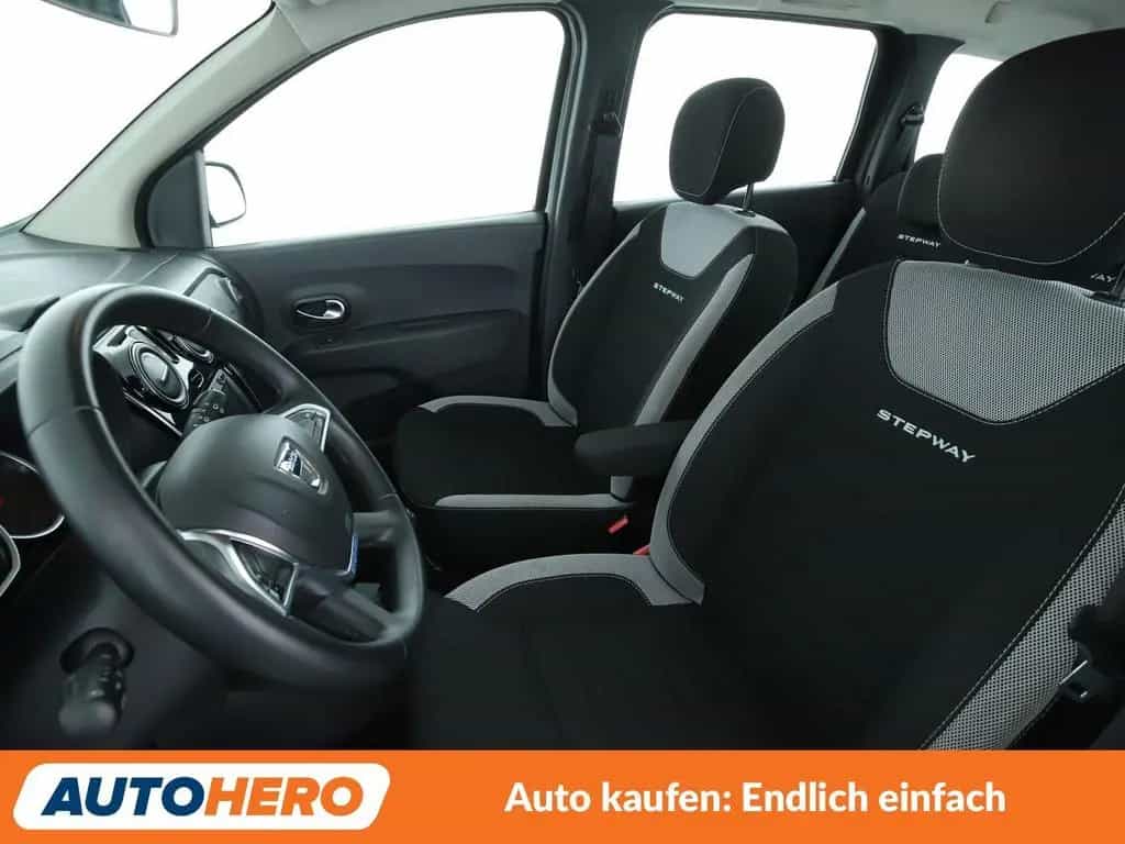 Dacia Lodgy 1.3 TCe Stepway *NAVI*PDC*TEMPO*SHZ*KLIMA* 07/2019-photo-9