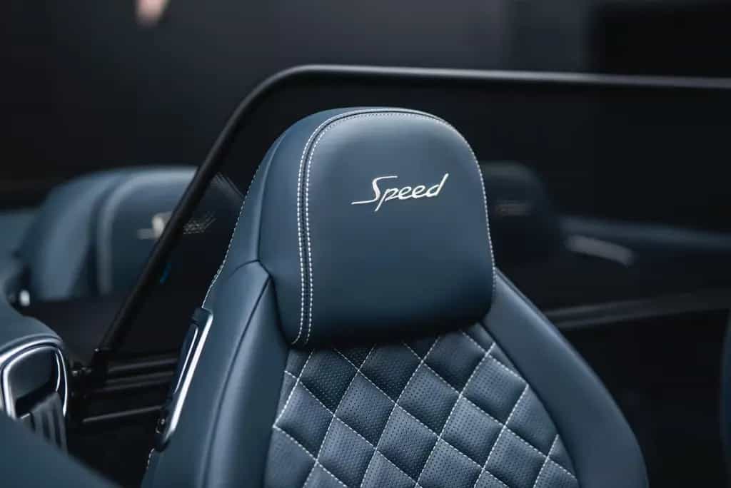 Bentley Continental GTC 01/2017-photo-25
