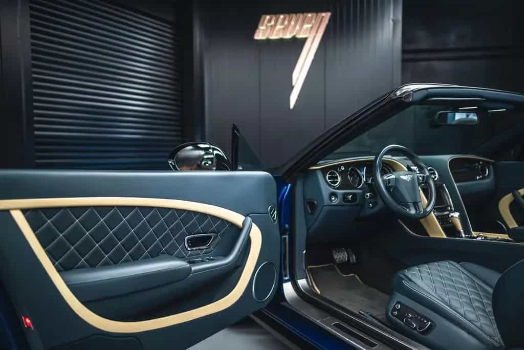 Bentley Continental GTC 01/2017-photo-34