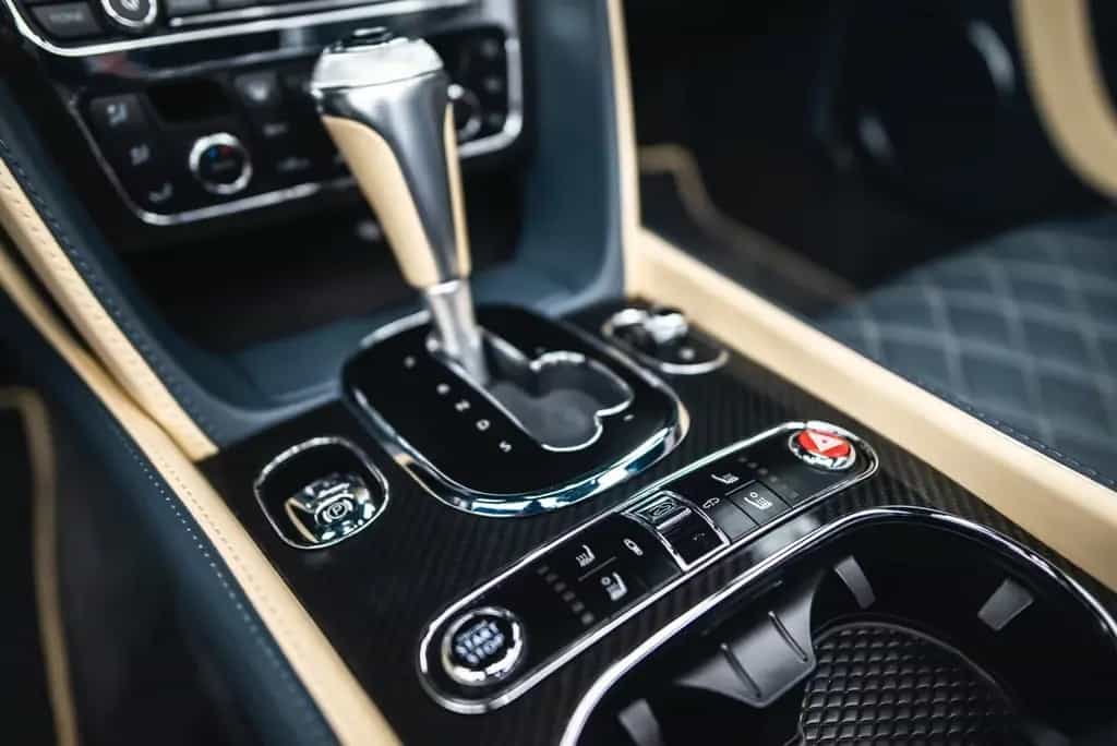 Bentley Continental GTC 01/2017-photo-39