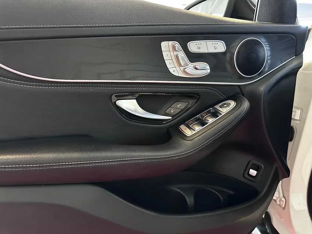 Mercedes-Benz GLC 300 Coupe  4Matic AMG Line  *1.Hd +TMP + LED 02/2019-photo-14